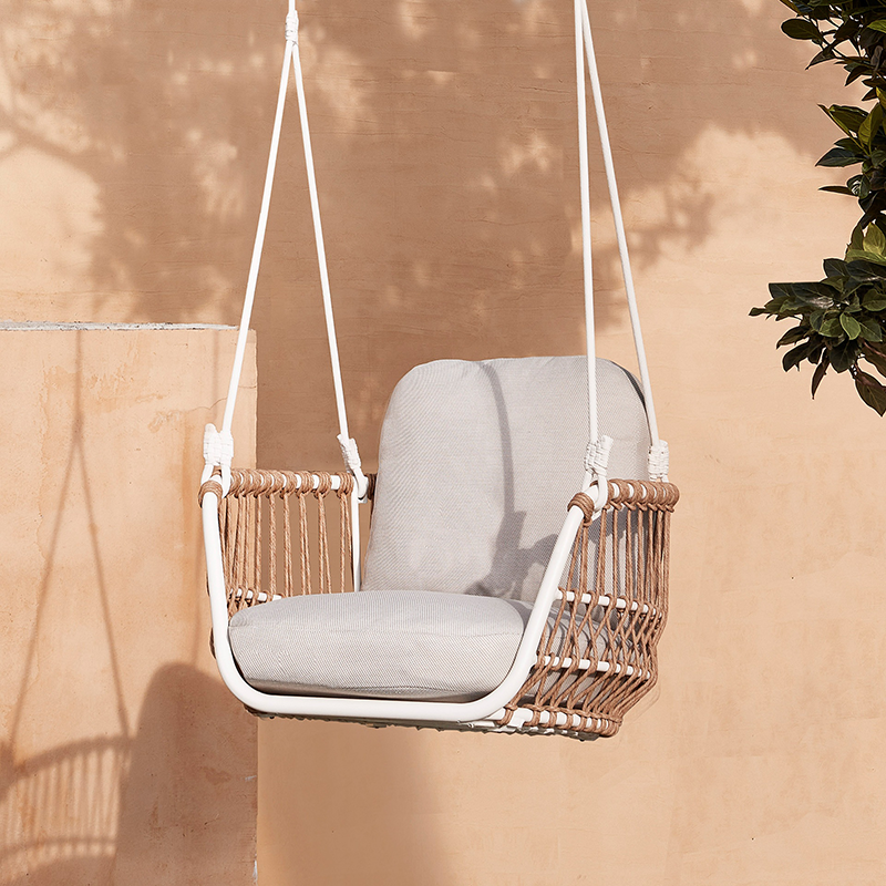 Rattan Single Swing